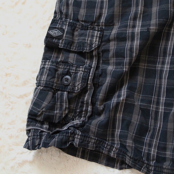 Lee Dungarees Black/Brown Plaid Shorts 30 - Picture 3 of 5